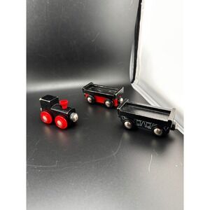 Thomas Brio Wooden Railway Vtg compatible wooden trains lot‎ of 3 engine